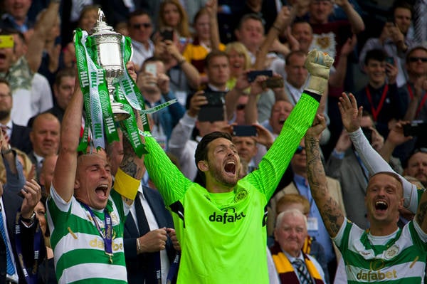 Celtic news round-up: Possible goalkeeper departure, a strange striker link and Edouard needs your help