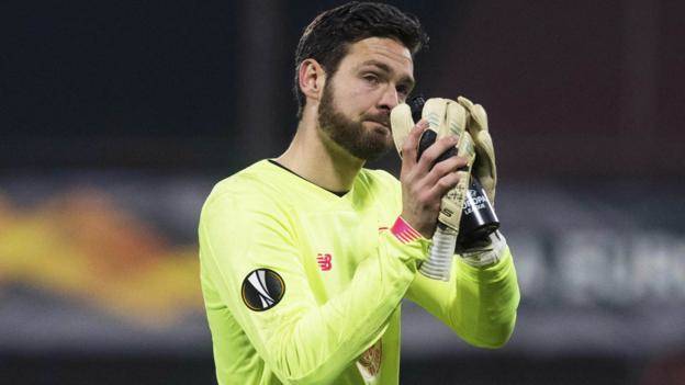 Craig Gordon: Goalkeeper leaves Celtic amid Hearts interest