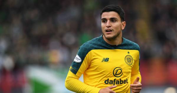 Celtic fans go wild as Mohamed Elyounoussi completes move