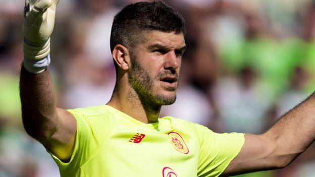 Celtic: Mohamed Elyounoussi hoping for Fraser Forster deal