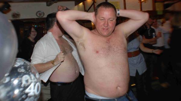 Mike Ashley “Exclusively” Sends Rangers Into Severe Meltdown