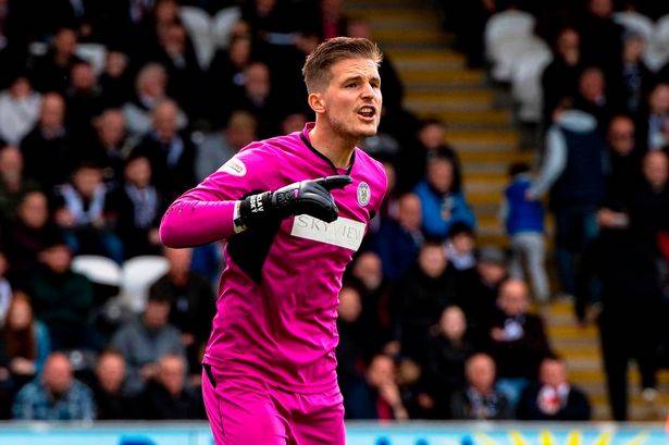 Celtic could face competition from two other clubs in hunt to sign free-agent keeper