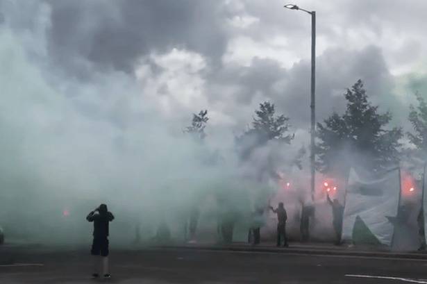 Video: Outstanding Celtic Fan Gesture Greets Team Bus at Parkhead