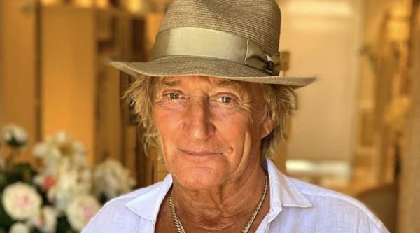 Photo: Rod Stewart’s brilliant Celtic message to Shane Duffy