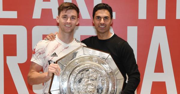 Arsenal fans hail former Celtic left-back Kieran Tierney after Community Shield win