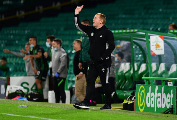 ‘What a lovely night’: Pundit sends photo of Celtic going above Rangers