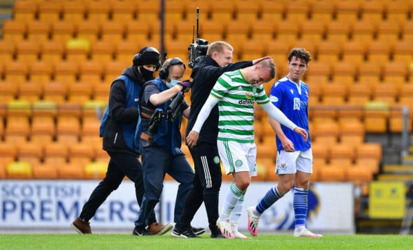 “As long as he’s here”; Celtic striker Leigh Griffiths discloses heartwarming Neil Lennon message