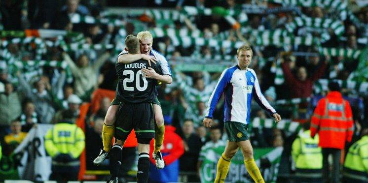 Former Celtic Player Backs History Maker Lennon For 10