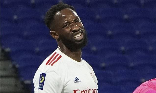 West Ham ‘aiming to gazump Manchester United in the chase for £30m-rated Moussa Dembele’ from Lyon