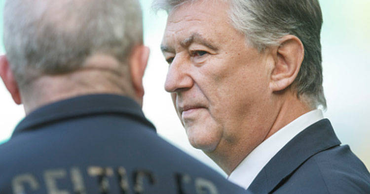 Journalist Claims Peter Lawwell Lining Up Lennon Replacement; Scottish Cup Issue