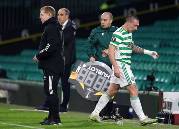 Scott Brown calls for unity as he says Celtic players are all behind Neil Lennon