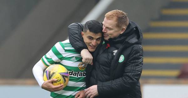 Moi Elyounoussi gives total Celtic support to Neil Lennon