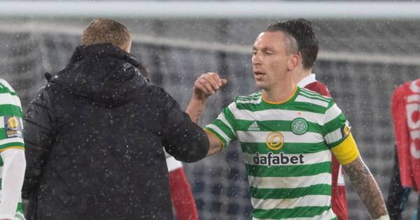 Scott Brown denies Celtic dressing room rift