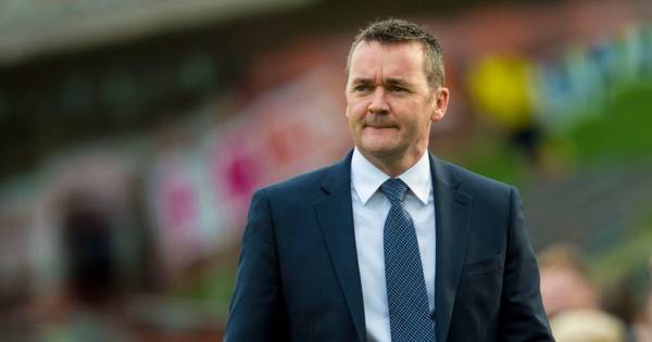 Andy Walker hammers ‘arrogant’ Celtic board after failure to act on Neil Lennon