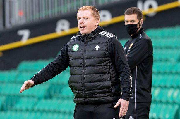 ‘What I’m hearing’ – Lennon tipped for ‘massive’ blow after ‘very strange’ Celtic development