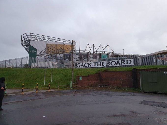 ‘Sack The Board’ Protest show no sign of abating outside Celtic Park