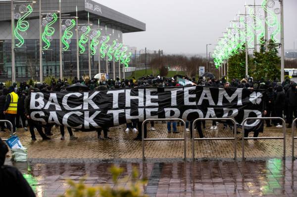 ‘Back the team, sack the board’ – Celtic fans protest ahead of Kilmarnock match