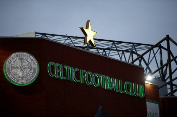 Celtic fans arrive at stadium to welcome team and protest the board