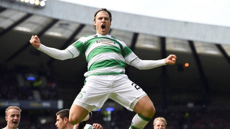 Video: Amazing Moment Former Celtic Star Celebrates Celtic Win With Son