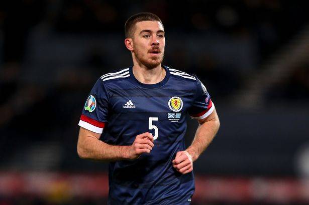 International Defender Available on Pre-contract; Celtic Should Move