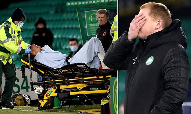 Lennon sweats over Jullien’s fitness ahead of crucial O** F*** derby against Rangers