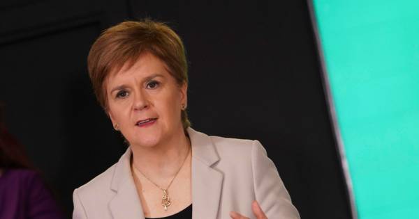 Nicola Sturgeon questions Celtic Dubai trip