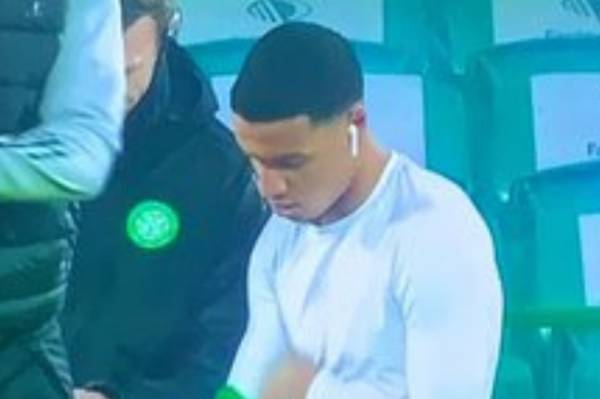 Celtic fans baffled over Armstrong Oko-Flex wearing AIRPODS moments before coming on as Gavin Strachan reveals why