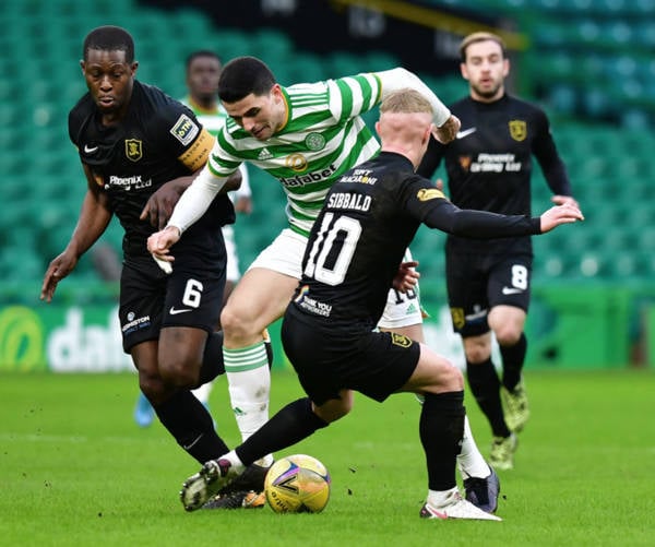 Livingston boss says Celtic were “fantastic” at Ibrox; discloses warning he gave his players