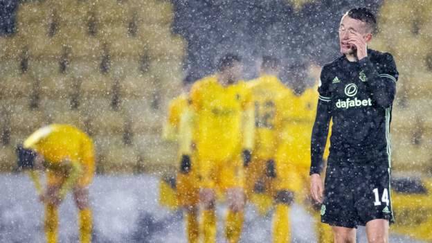 Livingston 2-2 Celtic: Scott Brown sent off in draw