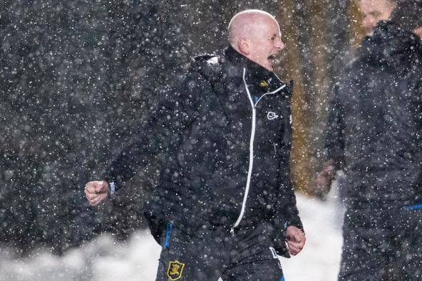 Livingston in Celtic 10-in-a-row Twitter taunt after extending unbeaten run with 2-2 draw