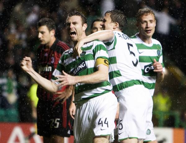 Photo Of The Day: Stephen McManus Celebrates As Celtic Take The Lead Against AC Milan (2007)