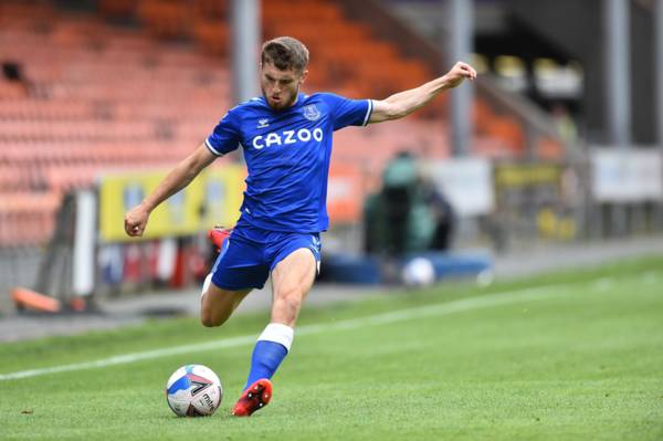 Jonjoe Kenny set to sign for Celtic on loan from Everton