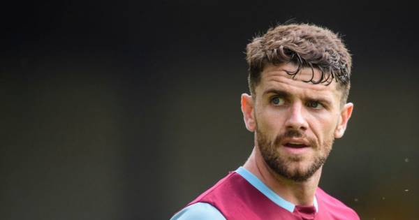 Robbie Brady to Celtic transfer latest as Burnley boss gives contract update