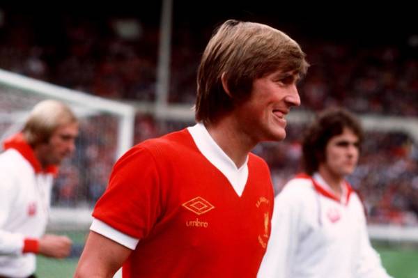 Video: “Biggest steal then since the great train robbery,” Kenny Dalglish meets his Liverpool teammates after £440,000 move from Celtic