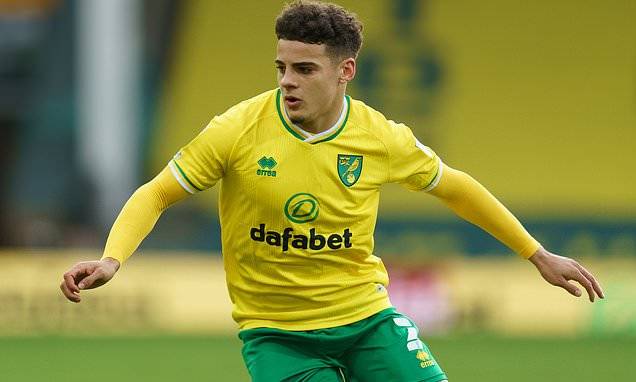 Everton keeping tabs on Norwich City starlet Max Aarons