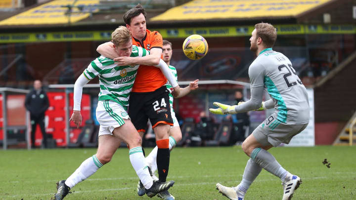 Rangers clinch Scottish Premiership title after Celtic fail to beat Dundee United