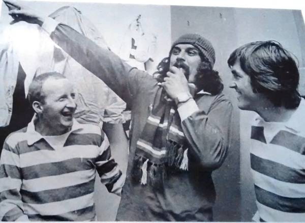 Photo Of The Day: Billy Connolly Referees Celtic v Manchester United Wearing A Rangers Shirt