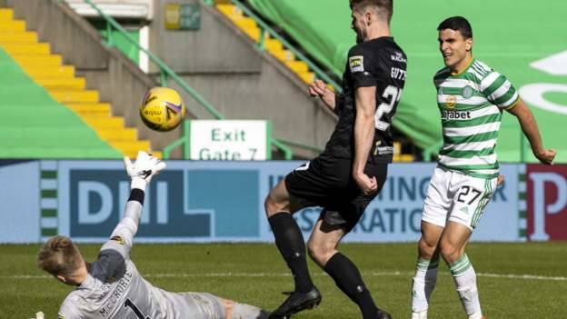 Celtic 5-0 Livingston: Elyounoussi nets double as Celtic stroll to victory