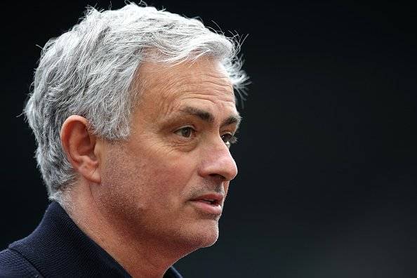 Journalist claims Celtic have approached Jose Mourinho, he has responded