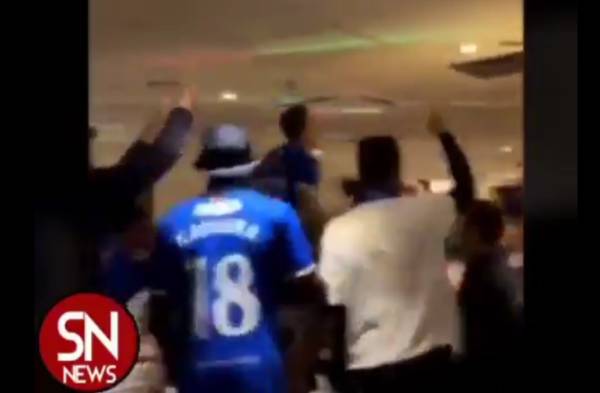 2 Videos: Rangers players chanting “F”ck the Pope” and fans “I’d rather be a P”ki than a Tim”