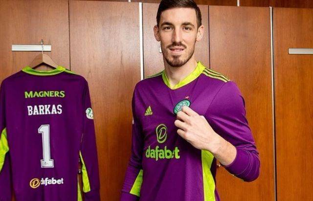 Former Premier League flop makes bizarre take on Celtic goalie