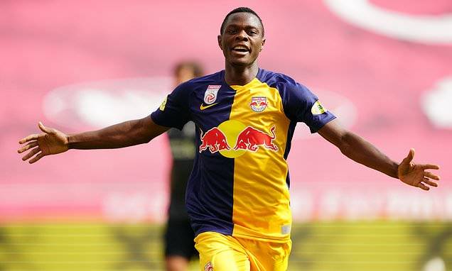 Leicester in advanced talks to sign Salzburg forward Patson Daka amid interest from Chelsea