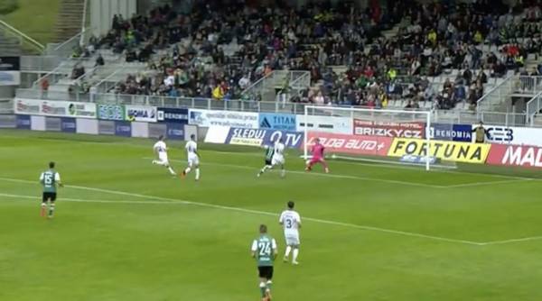 Video: Celtic defence frailties laid bare as Jablonec pull one back