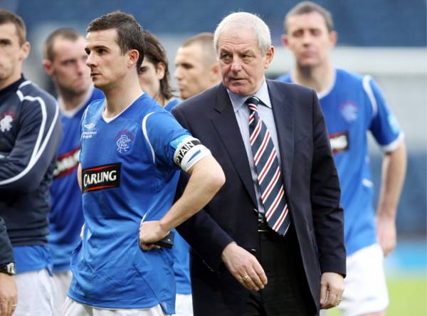 Staunch Ferguson offers Gerrard old school solution to Ibrox crisis