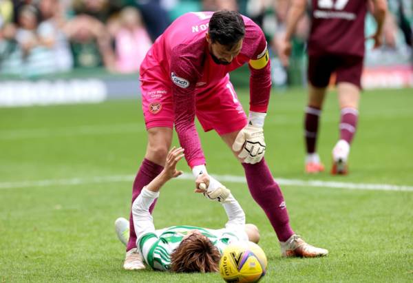 Robbie Neilson tips Hearts keeper Craig Gordon to reclaim Scotland place