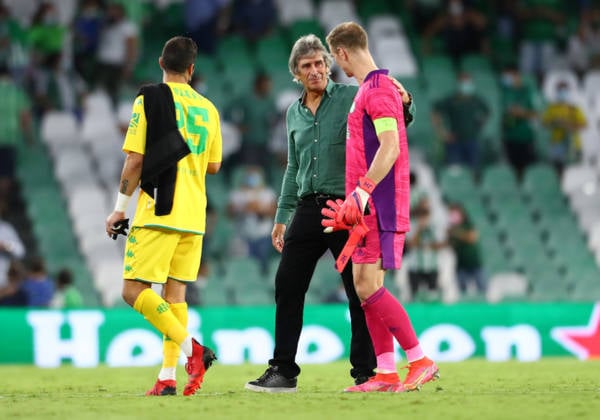 Betis boss Pellegrini praises Celtic keeper Hart after UEL goal-fest