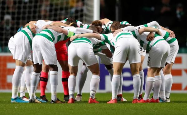 Lightening struck- Celtic fans captures spectacular huddle moment