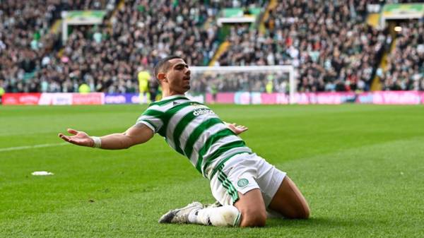 Giakoumakis strikes goal in Paradise