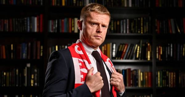 Ex-Chelsea and Newcastle star Damien Duff lands unusual first managerial role