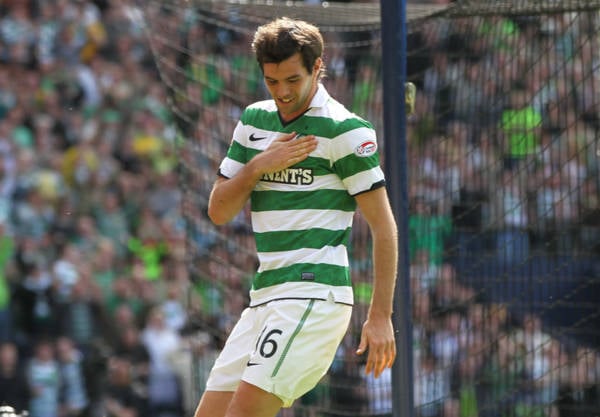 Mikael Lustig, Tony Watt and more react on Instagram as former Celtic teammate hangs up boots